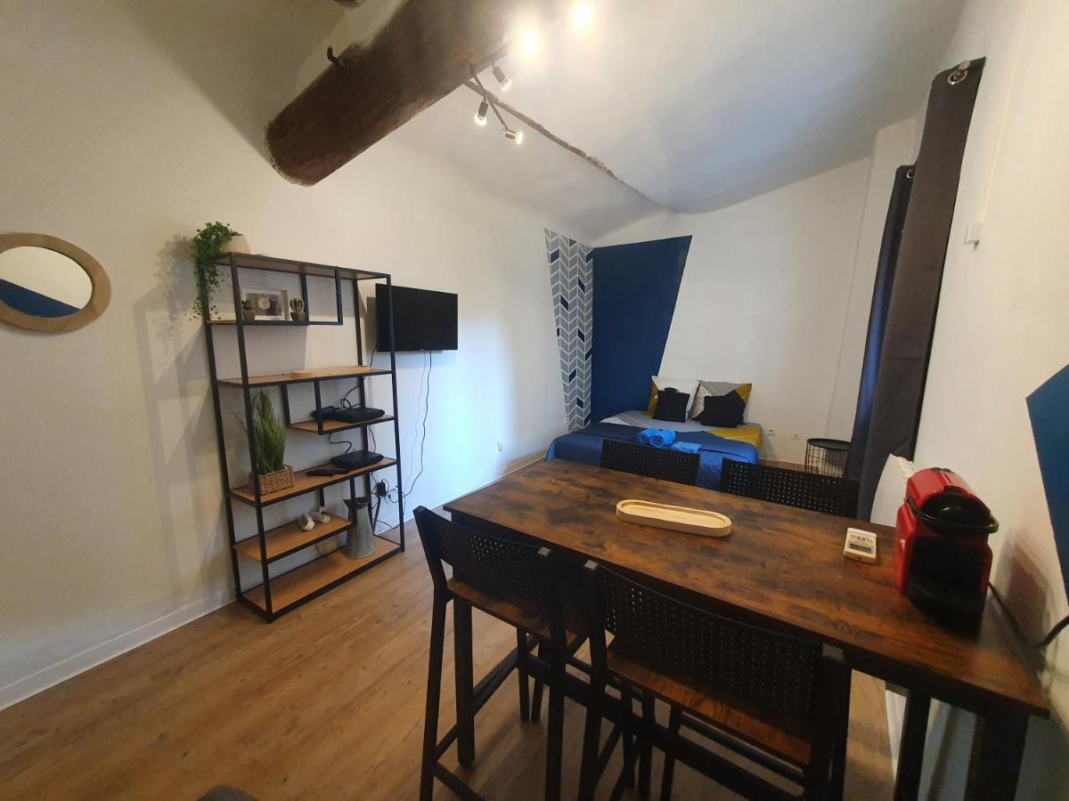 エクス＝アン＝プロヴァンスStudio Climatise Hyper Centre Aix En Provenceアパートメント エクステリア 写真